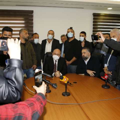 Minister Abiad Met with a Group of Protesters: I am Keen to Find the Possible Solutions