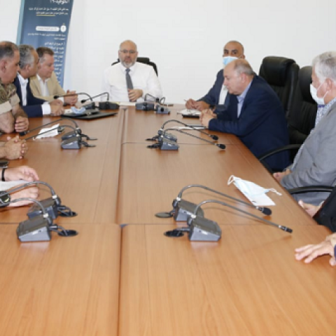 Minister Abiad Chairs a Meeting to Discuss the Situation of the Dialysis Patients