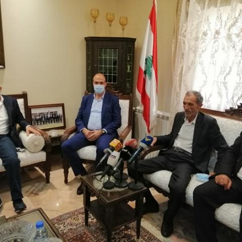 Minister Hasan Meets with a Delegation from Akroum