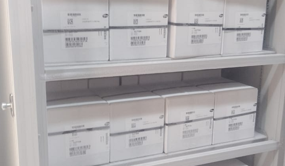 The MoPH Receives 300,000 Doses of COVID-19 Vaccine Donated by France