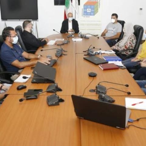 Meeting Chaired by Minister Hasan to Combine Efforts in Following up COVID-19 Cases