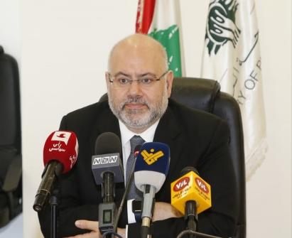 Minister Abiad Received a Donation from Islamic Relief for Four Governmental Hospitals