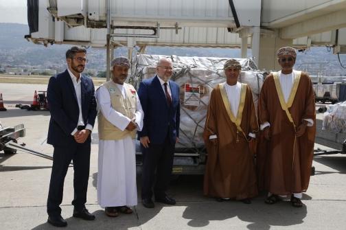 Al-Abiad Receives from Al-Saeedi 18 tons of Medical Aid Provided by the Sultanate of Oman