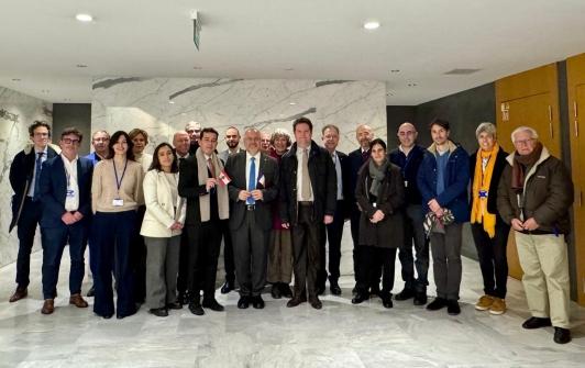 Abiad Discuss in Paris the Rehabilitation of the Central Laboratory after Securing Funding