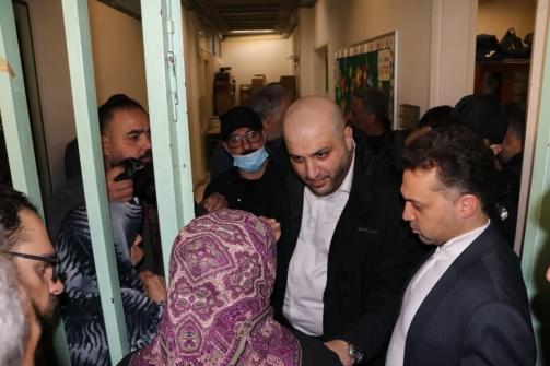 ناصر الدين جال في مركزي إيواء في بيروت