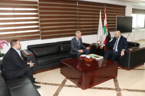 Nassereddine Meets Belgian Ambassador, Discusses “Israeli” Attacks on Medical Crews