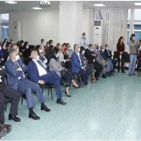 الأبيض أطلق الدورات التدريبية على نظام تتبع أدوية الأمراض السرطانية والمستعصية