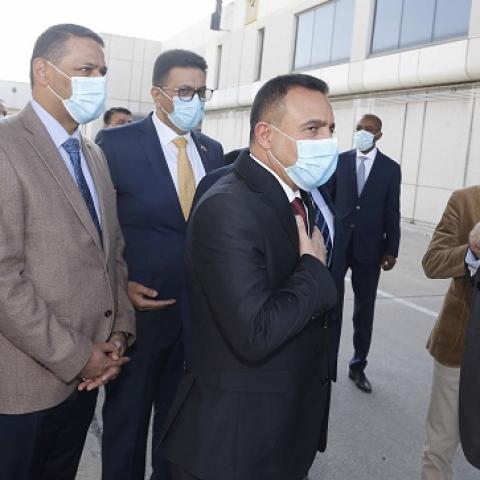 التميمي وصل إلى بيروت: مساعدات الحكومة العراقية لدعم وزارة الصحة من أجل مواجهة الجائحة 
