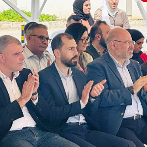 الأبيض وسفير اليابان يدشنان مشروع الطاقة الشمسية في مستشفى المنية الحكومي 