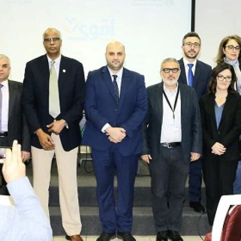 ناصر الدين أطلق واليونيسف برنامج "أقوى" لرعاية الأطفال من جرحى الحرب