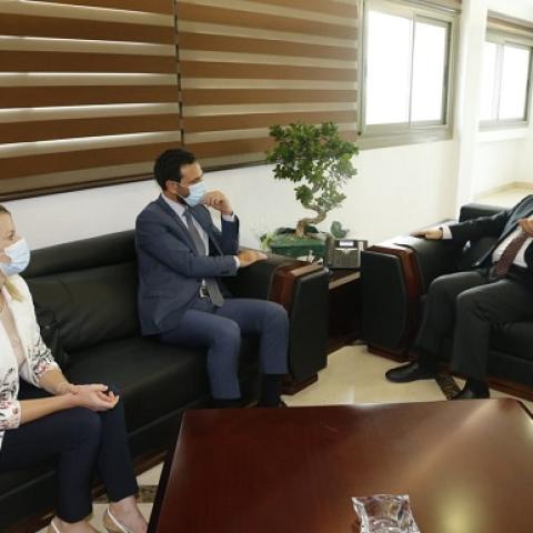 الأبيض ناقش مع اللجنة الدولية للصليب الأحمر مشاريع دعم القطاع الصحي 