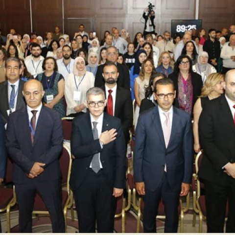 ناصر الدين مثل رئيس الجمهورية في افتتاح مؤتمر نقابة الصيادلة