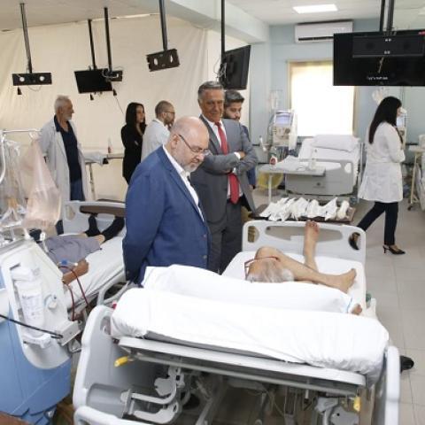 الأبيض تفقد مستشفى البترون بعد انهيار جزء من سقف غرفة غسيل الكلى