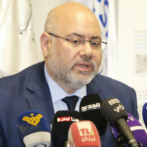 الأبيض عرض النتائج الإيجابية للتحول الرقمي في النظام الصحي