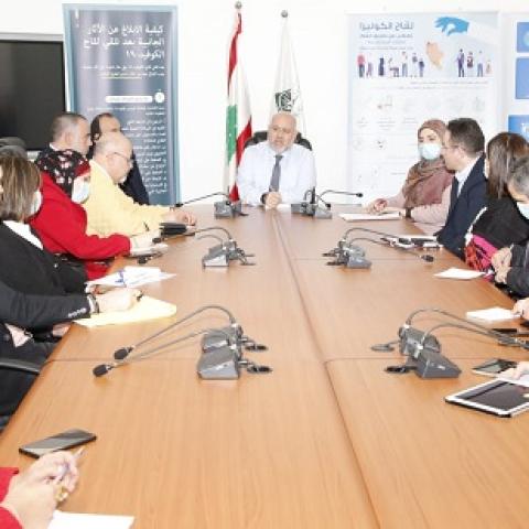 تحديات تطبيق نظام تتبع الادوية السرطانية في اجتماع بين الأبيض والشركات المستوردة