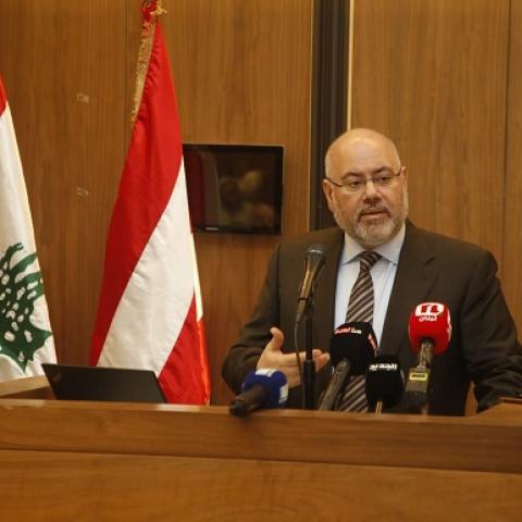 الأبيض في إطلاق مشروع التوعية والتلقيح ضد سرطان عنق الرحم