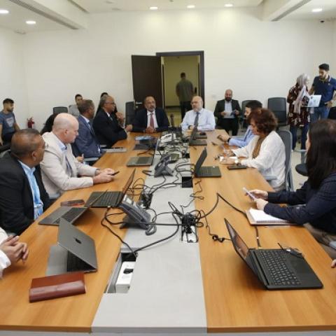 الابيض بحث مع وفد من ممثلي جمعيات الامم المتحدة في لبنان في سبل التعاون والدعم لخطة الطوارئ