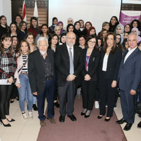 الأبيض أطلق الحملة الوطنية لحديثي الولادة والخدّج