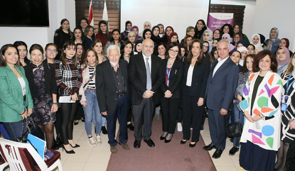الأبيض أطلق الحملة الوطنية لحديثي الولادة والخدّج