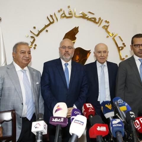 الأبيض قدم تقريرًا يوثق  55 اعتداء للعدو على المستشفيات و 201 على الجهات الإسعافية