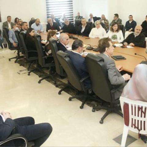 الأبيض التقى مدراء مستشفيات بيروت وجبل لبنان مواصلا لقاءاته لشرح الزيادات على التغطية
