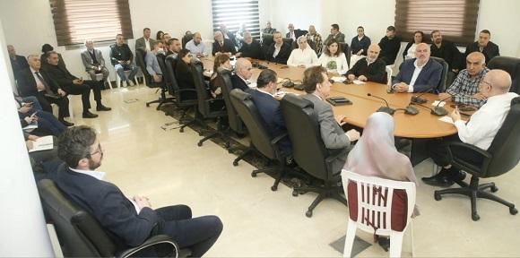 الأبيض التقى مدراء مستشفيات بيروت وجبل لبنان مواصلا لقاءاته لشرح الزيادات على التغطية