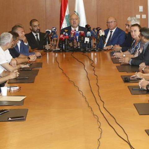 الأبيض وبخاش أطلقا مبادرة العيادات التخصصية لعلاج طويل الأمد للجرحى