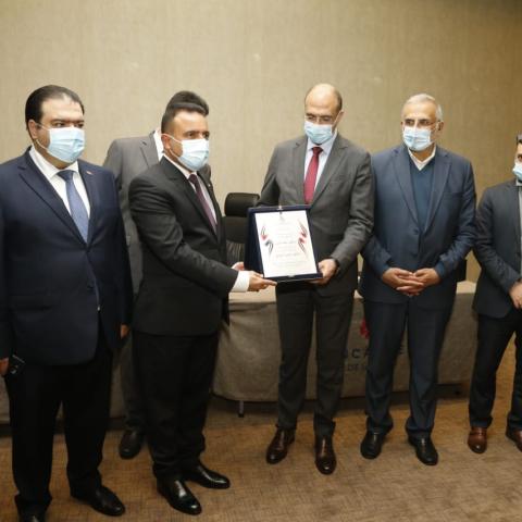 وزير الصحة وقع ونظيره العراقي اتفاق إطار يشمل النفط مقابل الخدمات الطبية