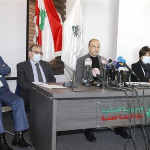 حسن عقد اجتماعا تنسيقيا حول استيراد اللقاح مع أصحاب المبادرات الفردية والنقابية والمؤسساتية وأكد ضرورة تنظيم شراء اللقاحات