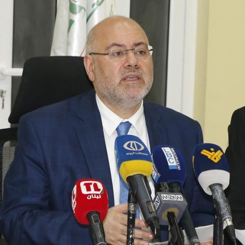 الأبيض عرض الآلية الممكننة لتسلّم المساعدات الطبية وتوزيعها