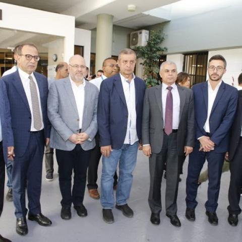 الابيض جال في مستشفيي نبيه بري وراغب حرب والتقى محافظ النبطية