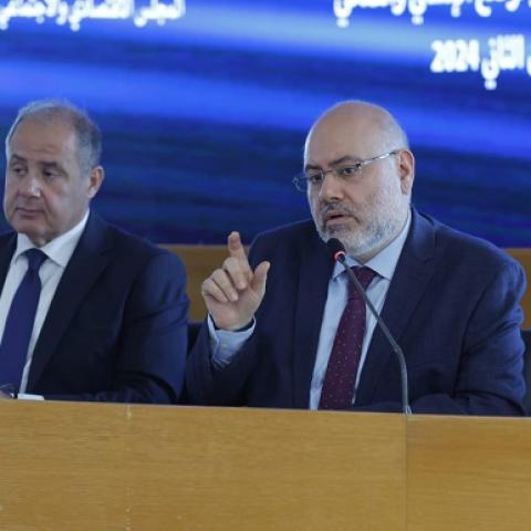 الابيض: الخطة الاستباقية للازمة أثبتت فعاليتها ولضرورة البدء بالتخطيط منذ الان لمرحلة النهوض