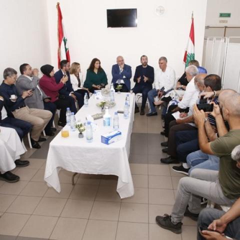 الأبيض ممثلاً ميقاتي وضع حجر أساس قسم غسيل الكلى في مستشفى المنية الحكومي