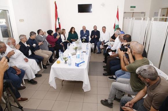 الأبيض ممثلاً ميقاتي وضع حجر أساس قسم غسيل الكلى في مستشفى المنية الحكومي