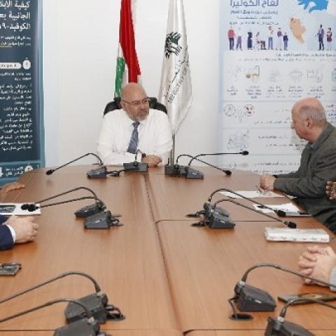 الابيض بحث مع نقابة تجار ومستوردي المعدات والمواد الطبية والمخبرية في سبل عدم انقطاعها من السوق اللبناني 