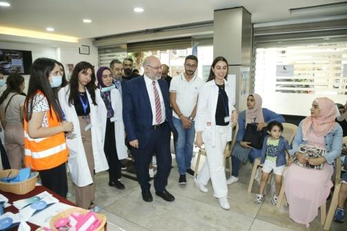 الابيض تفقد الحملة الصحية لطلبة الطب LEMSIC في مركز مخزومي للرعاية