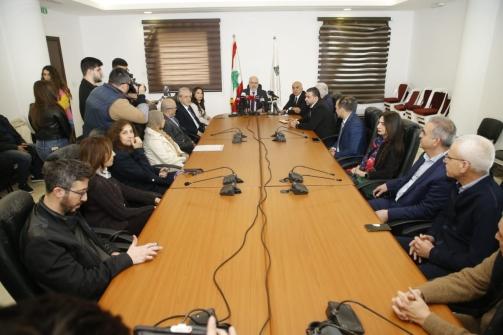 Abiad Presents a Project to Support Kidney Dialysis Departments in 20 Governmental Hospitals