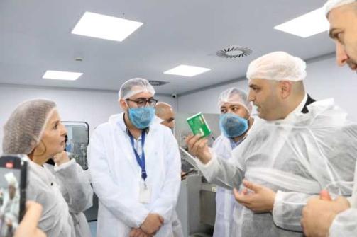 ناصر الدين تفقد مصنع فارمالاين واطلع على أحدث التقنيات المعتمدة في تصنيع الدواء 