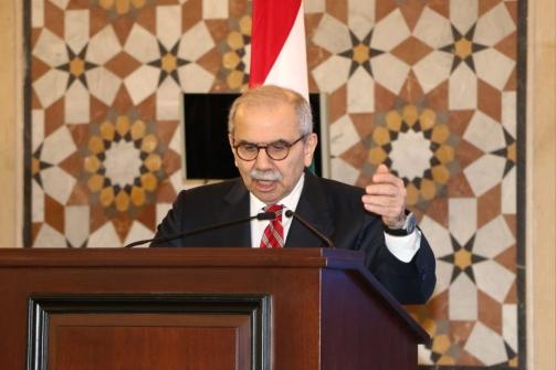 سلام أطلق من السرايا خطة تجهيز المستشفيات الحكومية